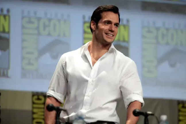 The Witcher sur Netflix - Henry Cavil jouera le héros