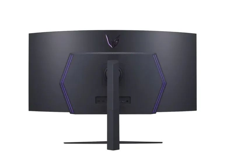 LG UltraGear 45GR95QE OLED - arrière