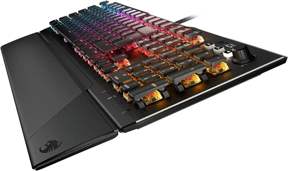 Roccat Vulcan 121 - profil
