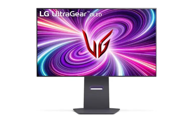 LG UltraGear OLED 32GS95UE : la star des écrans PC 2024 ?