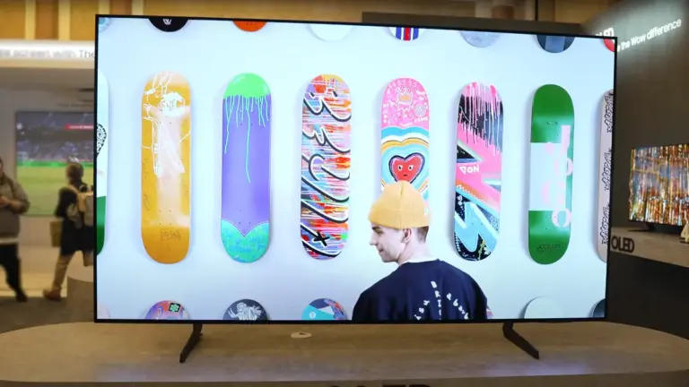 Samsung S85D : un téléviseur OLED avec une dalle LG !